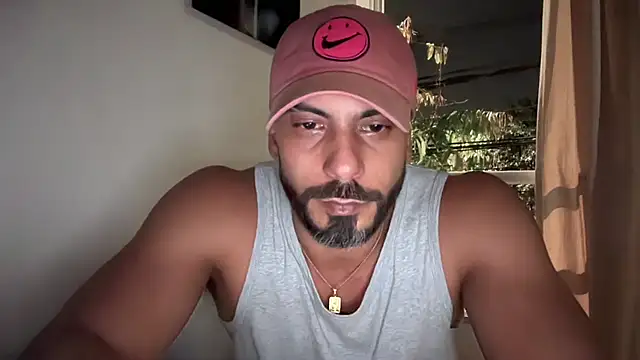 romeolovedark's cam snapshot