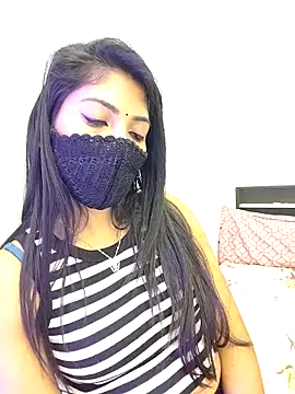 priya_26's cam snapshot