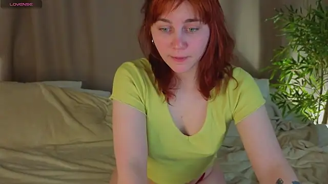 Rene_Shine's cam snapshot