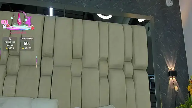 MissValeriePink's cam snapshot