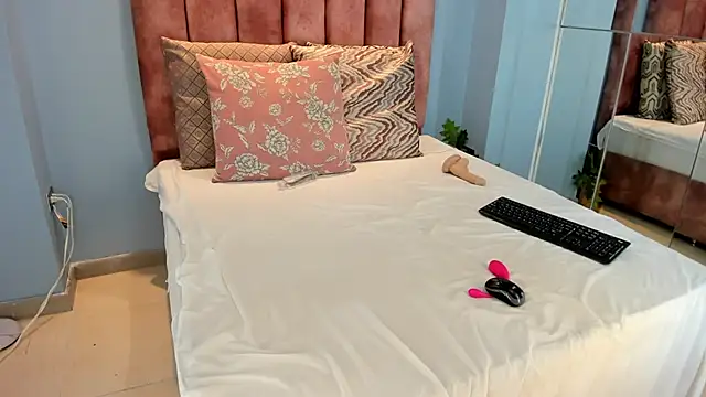 lou_rosse_'s cam snapshot