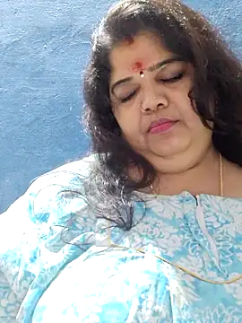 tamilthanushri's cam snapshot