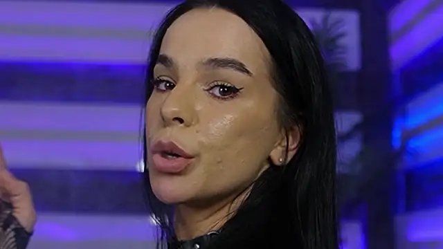 Miss_Denisse's cam snapshot