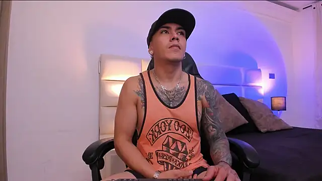 TonnieViera live sex cam