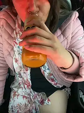 Maya_Manes's cam snapshot