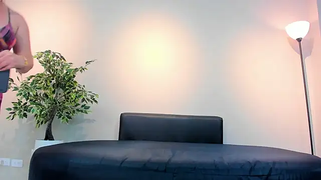 HannaBrave's cam snapshot