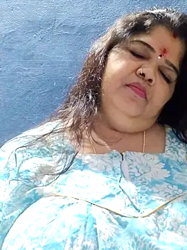 tamilthanushri's cam snapshot