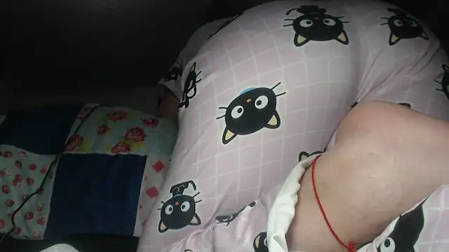 prettyangelsquirt live sex cam