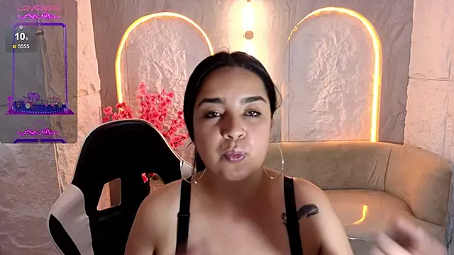 Aliz_Cooper_Tx's cam snapshot