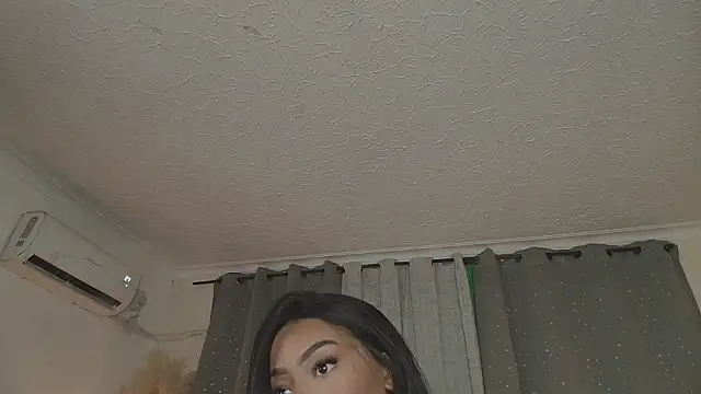 Isaa_Coleman_'s cam snapshot