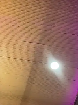 Samantha_Milf__'s cam snapshot