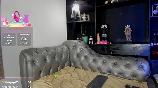 sophia_willliamss live sex cam