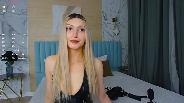 CarolReeves's cam snapshot