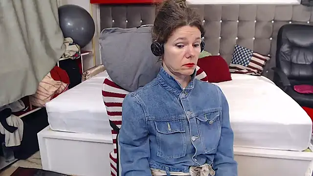 kellyterapy's cam snapshot