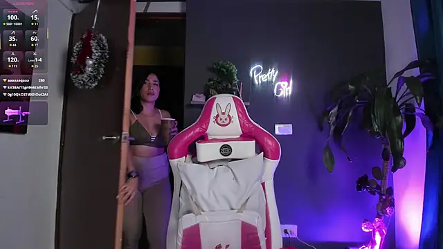 Katiehill_1's cam snapshot