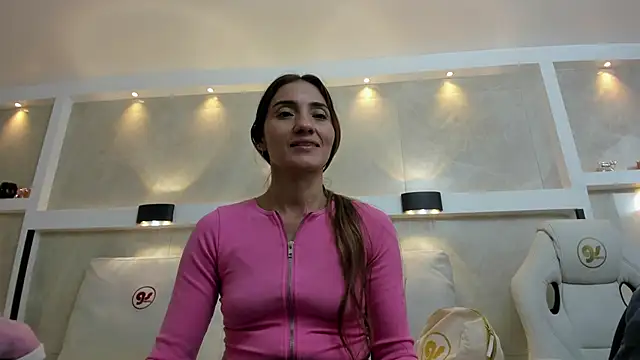 isaa_stone's cam snapshot