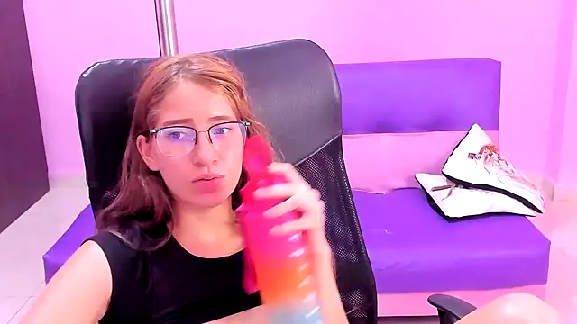 blondie_dirtysquirt's cam snapshot