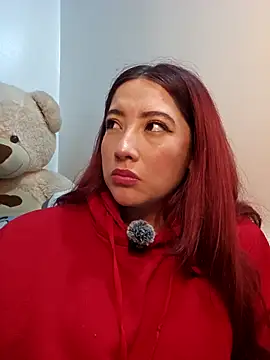 lunnaa_'s cam snapshot