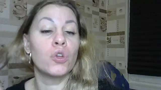 TherestlessKitty's cam snapshot