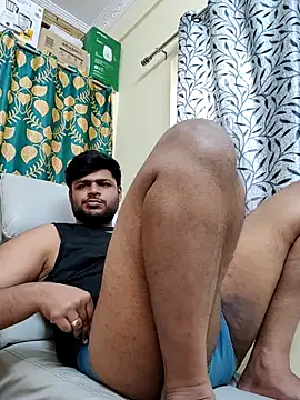 ChillBoyyy live sex cam