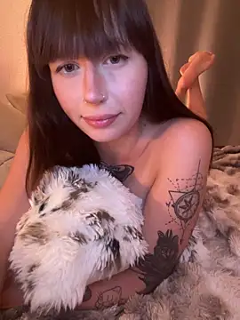 -Melina's cam snapshot