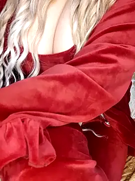 Princess_Chima's cam snapshot