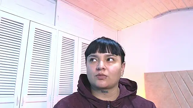 Laura_cap7's cam snapshot