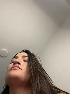 elisa-new's cam snapshot