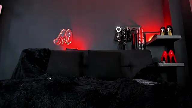 DelaneyStone's cam snapshot