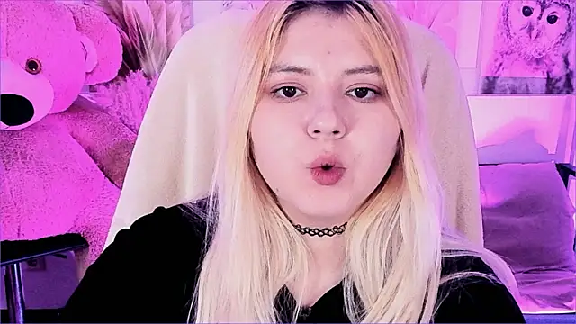 DiaAngell's cam snapshot