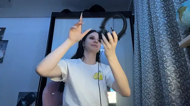 AnGallo's cam snapshot