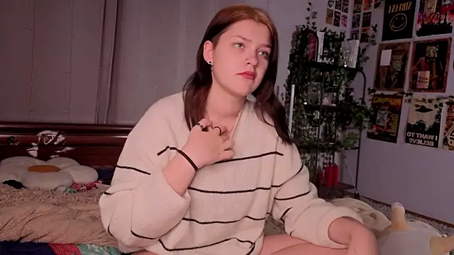 BevHanni's cam snapshot