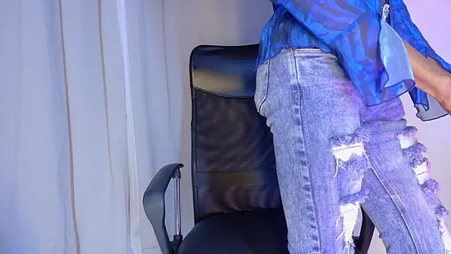 samirths_boy_ live sex cam