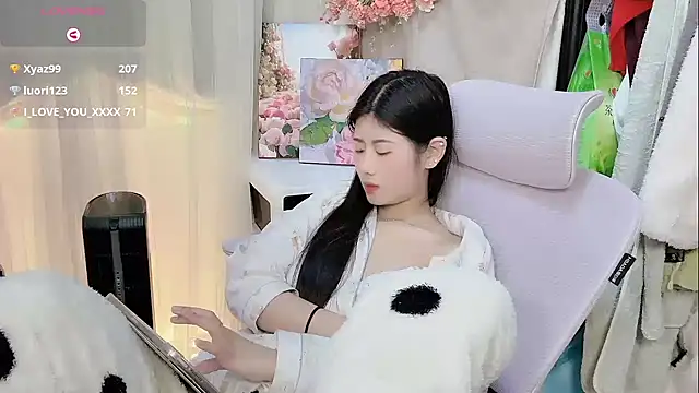 Yvonne-07 live sex cam