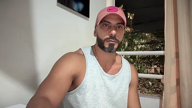 romeolovedark's cam snapshot