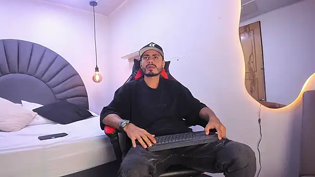 MatthewCullen's cam snapshot