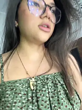 _Queen_love2's cam snapshot