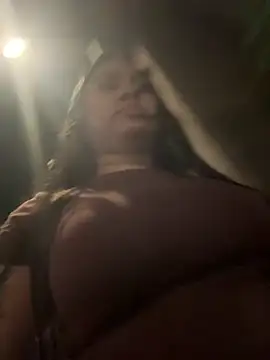 Pretty_Isadora live sex cam