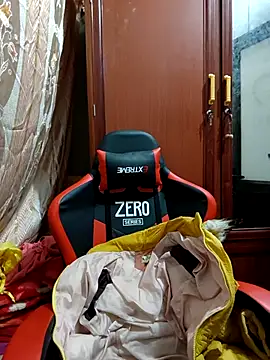 Yumyum_kiw's cam snapshot