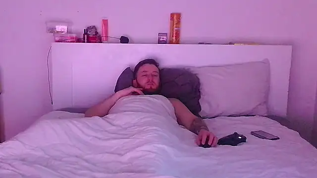 Keviios live sex cam