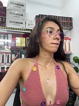 lunaluxury22's cam snapshot