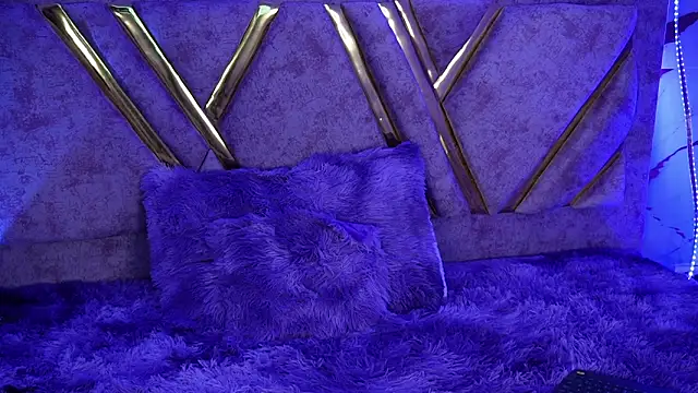 mia_collinxx's cam snapshot