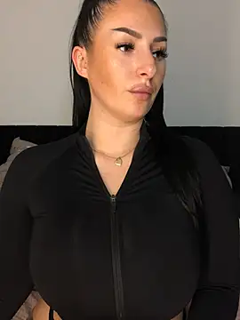 Mia-Bremer's cam snapshot