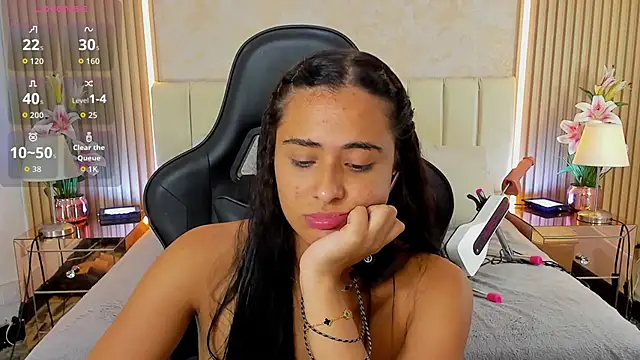 ZOEBARLOWE's cam snapshot