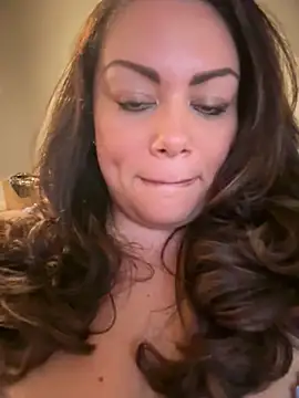 BadAssVeronica's cam snapshot