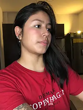 EmmaRossem's cam snapshot