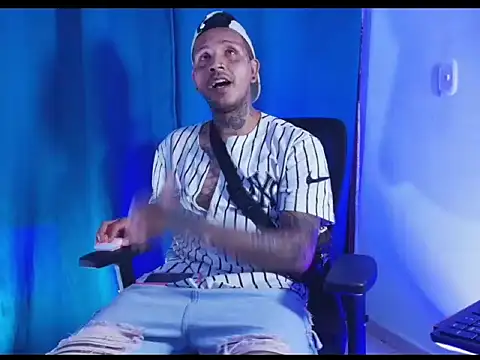 blackout9703 live sex cam