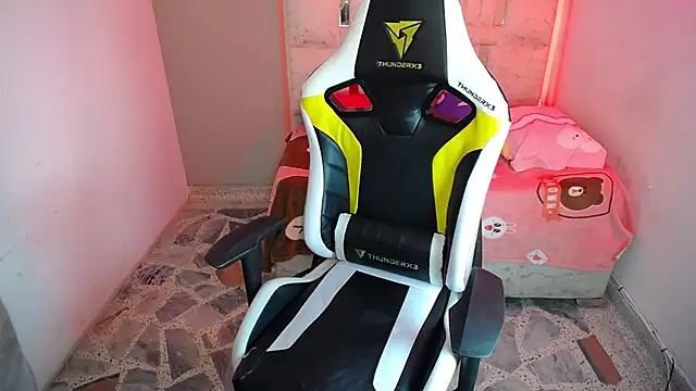 Little_bubu's cam snapshot