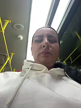 Abril_Luv live sex cam