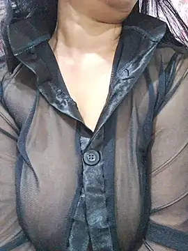 Jassi_Does live sex cam